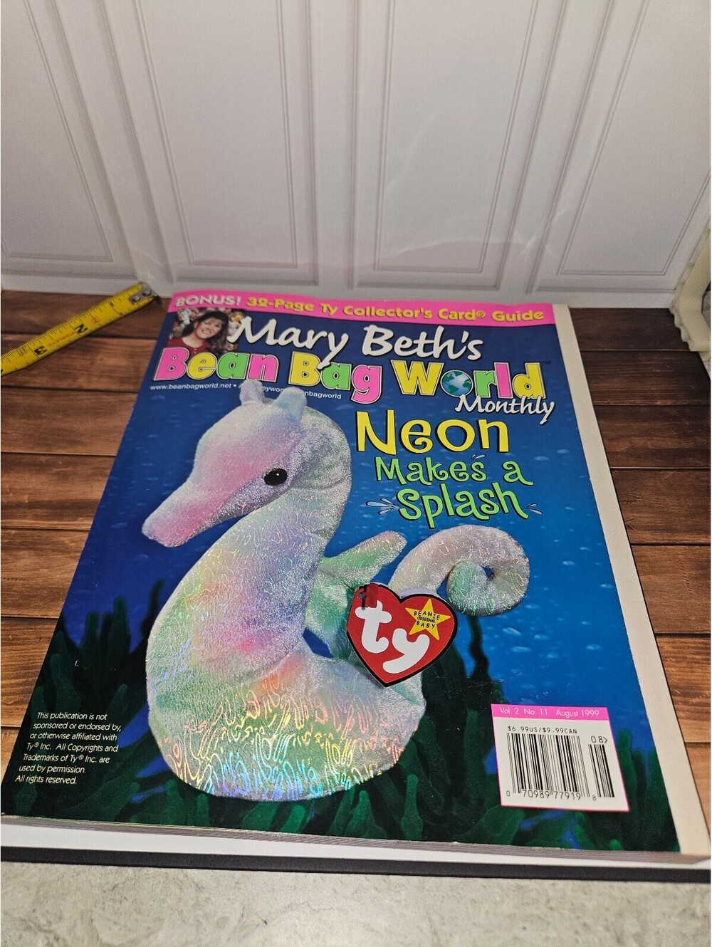 Mary Beth's Bean Bag World Monthly Magazine August 1997 Neon Makes a Splash